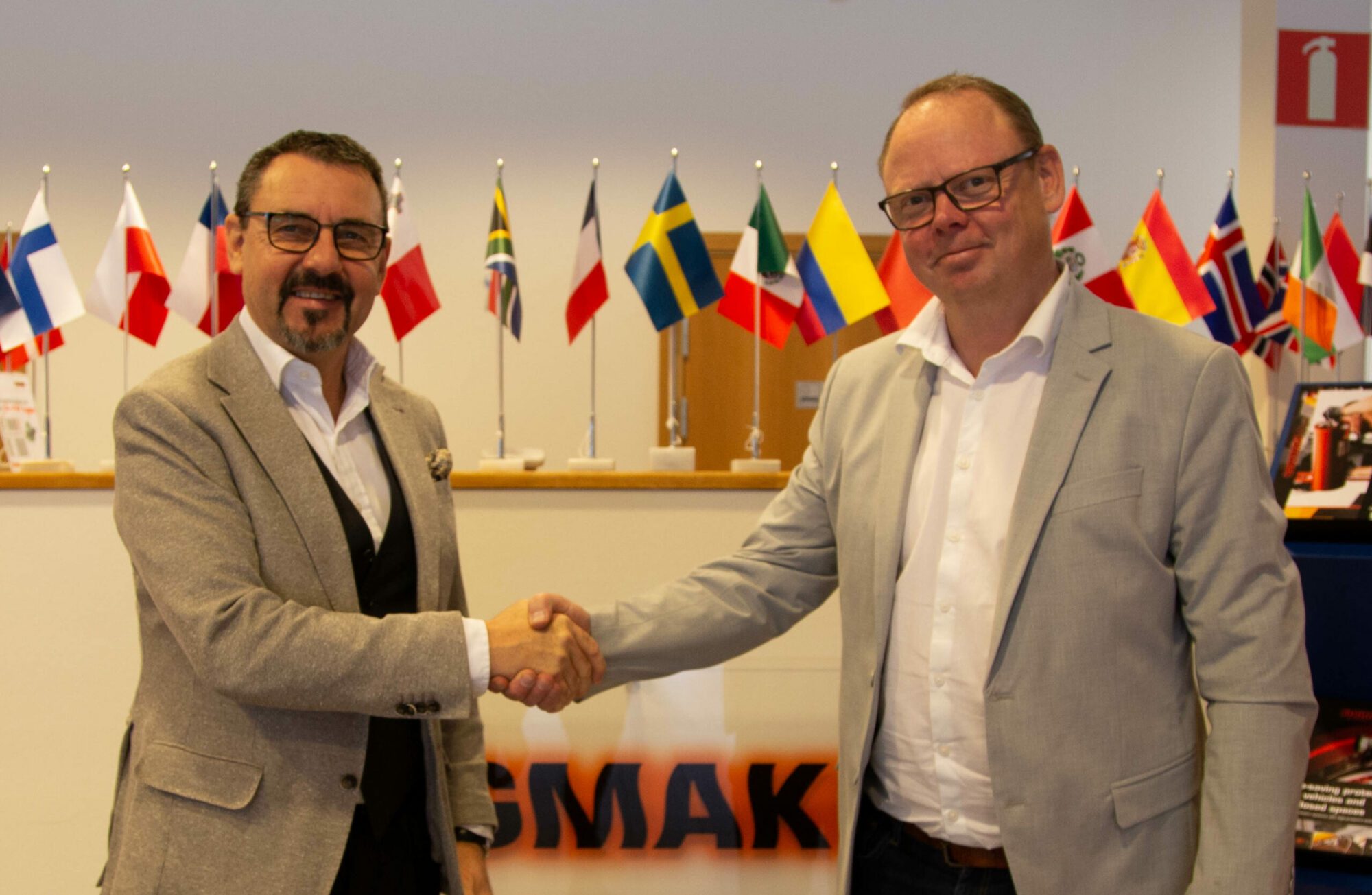 Lars Fredin from Fogmaker's main owner, Dacke Industri, and Lars Alrutz, new CEO from January 1, 2023.